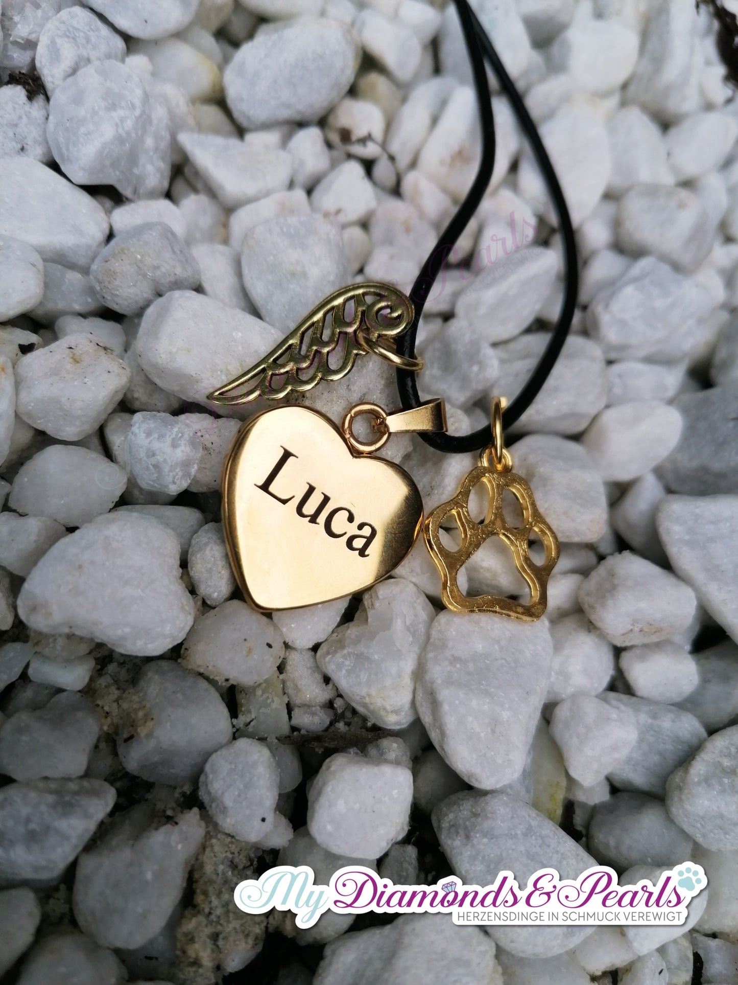 Herz Edelstahl gold Durchmesser 23 x 22 x 4 mm