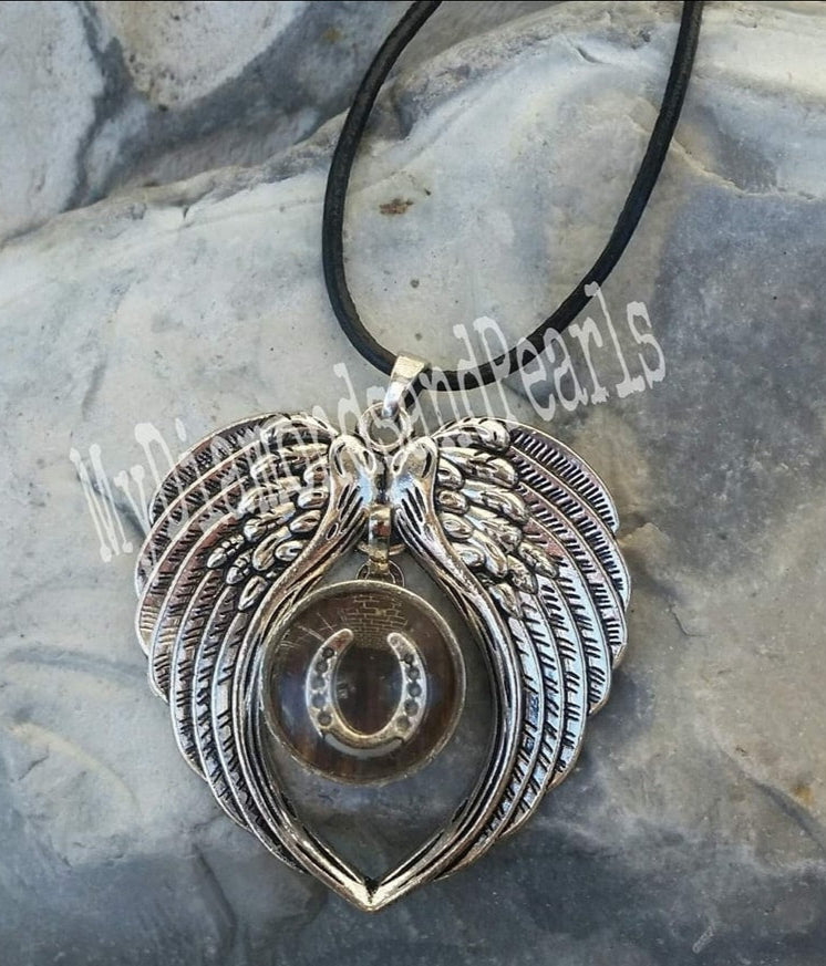 Doppelflügel-Anhänger