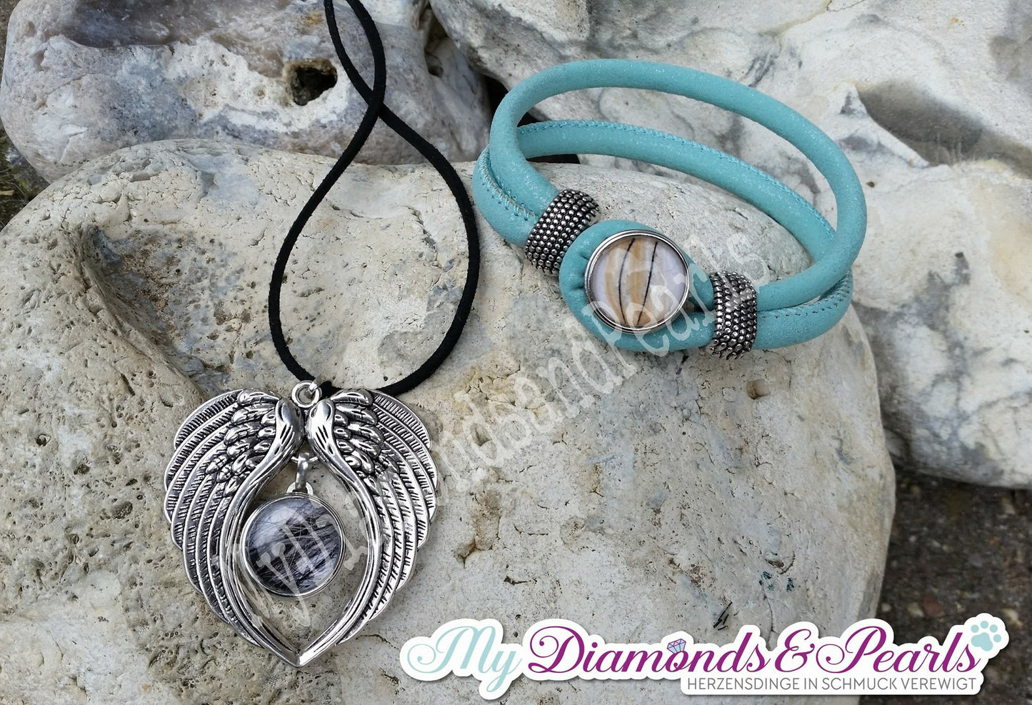 Doppelflügel-Anhänger