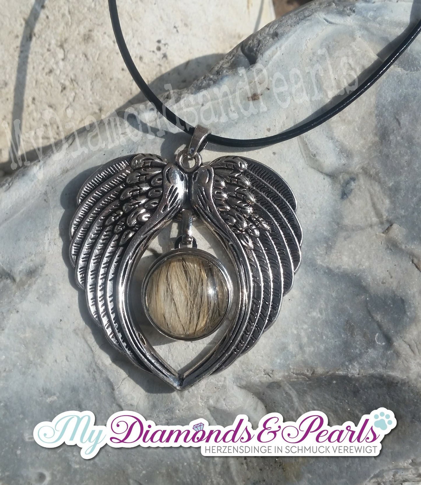 Doppelflügel-Anhänger